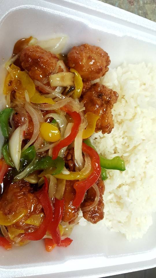 Coco deli | restaurant | 5909 W Loop S #170, Bellaire, TX 77401, USA | 7138387232 OR +1 713-838-7232