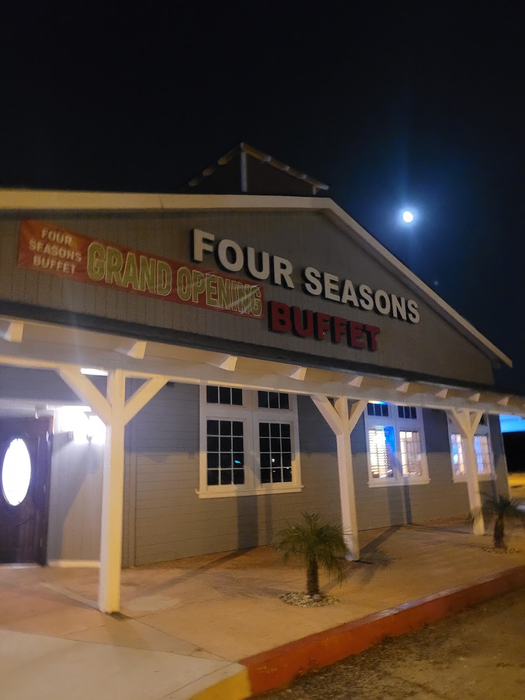 Four Season Buffet | restaurant | 2599 S San Jacinto Ave, San Jacinto, CA 92583, USA | 9515508888 OR +1 951-550-8888