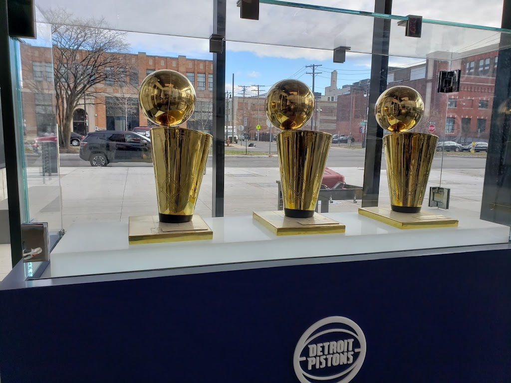 Plum Market Kitchen | restaurant | 6201 2nd Ave, Detroit, MI 48202, USA | 3132630555 OR +1 313-263-0555