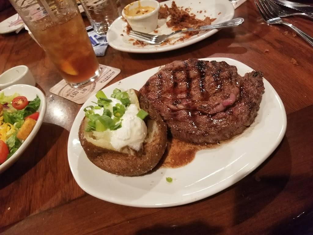 Outback Steakhouse | restaurant | 4390 N Illinois St, Swansea, IL 62226, USA | 6182357000 OR +1 618-235-7000