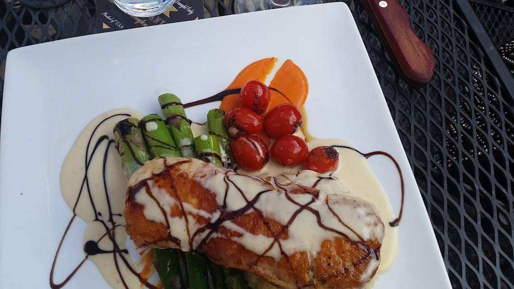 HG Bistro | restaurant | 1618 E Main Ave, Puyallup, WA 98372, USA | 2538455747 OR +1 253-845-5747