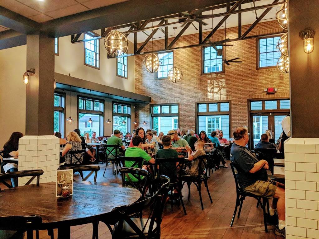 DeLorenzos Tomato Pies | restaurant | 1707 Yardley Langhorne Rd, Yardley, PA 19067, USA | 2154931006 OR +1 215-493-1006