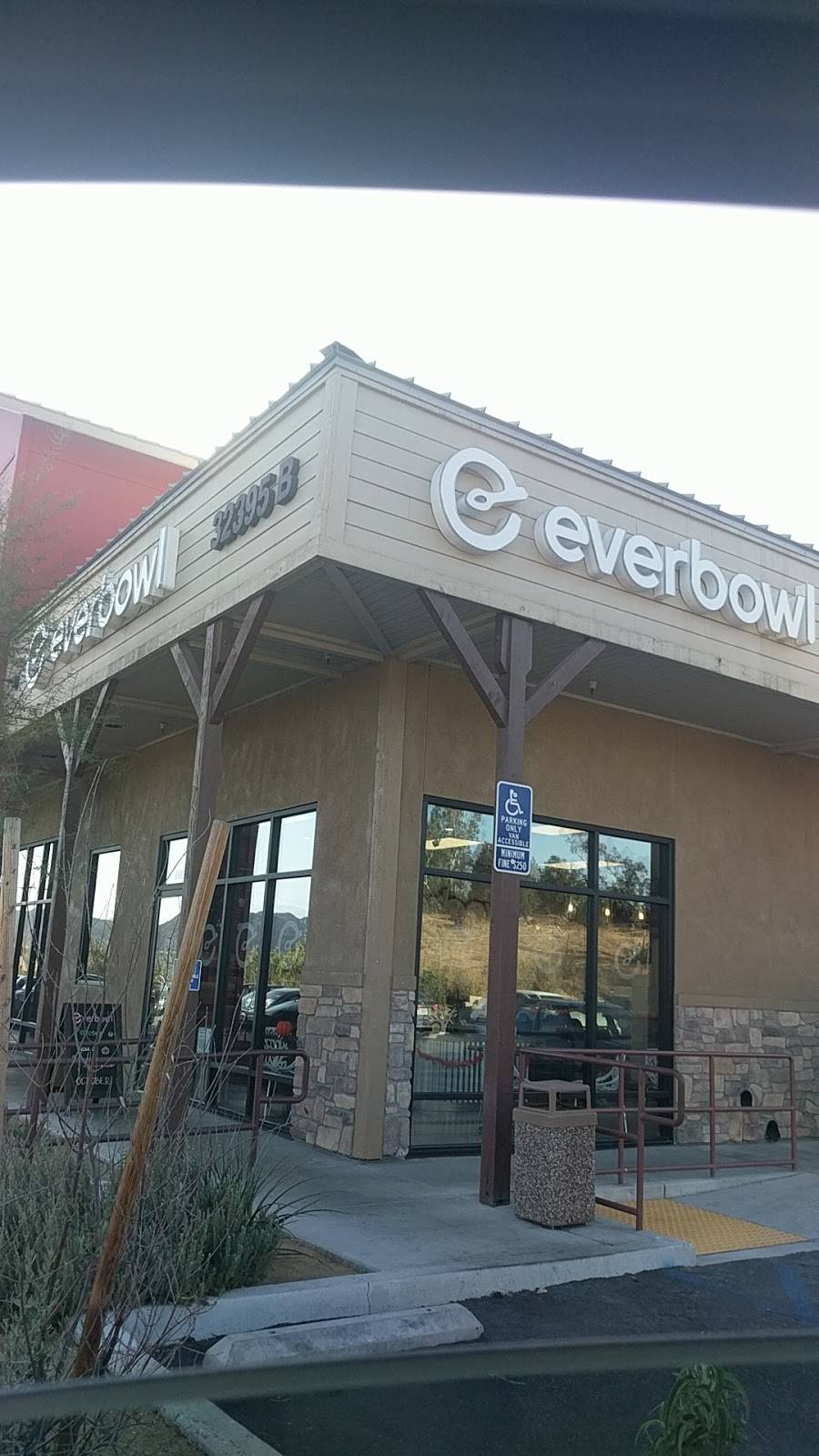 Everbowl | cafe | 32395 Clinton Keith Rd, Wildomar, CA 92595, USA | 7608123287 OR +1 760-812-3287