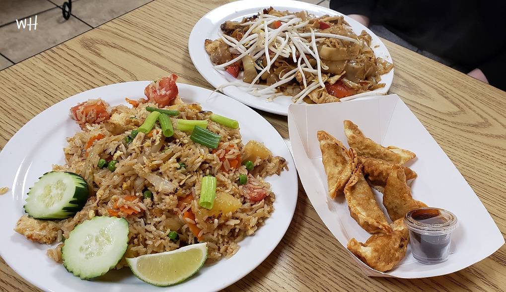 Sweet Basil Express | restaurant | 1219 Alder St, Eugene, OR 97401, USA | 5413935797 OR +1 541-393-5797