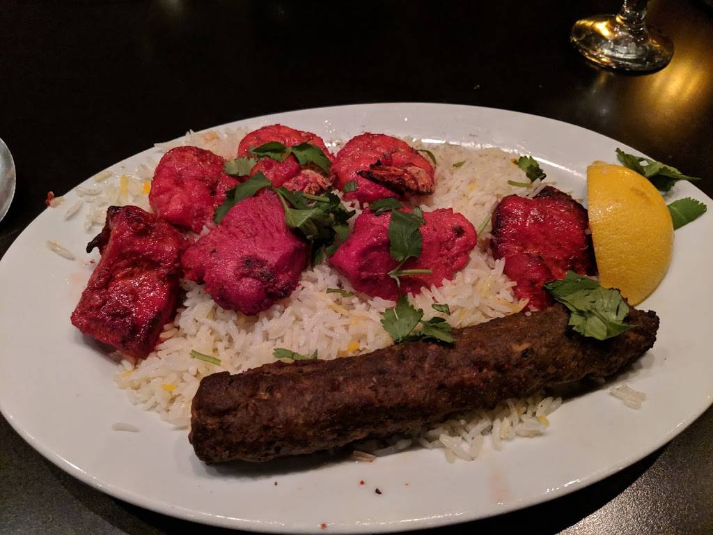 The Oven | restaurant | 101 Pioneer Woods Dr #110, Lincoln, NE 68506, USA | 4024880650 OR +1 402-488-0650