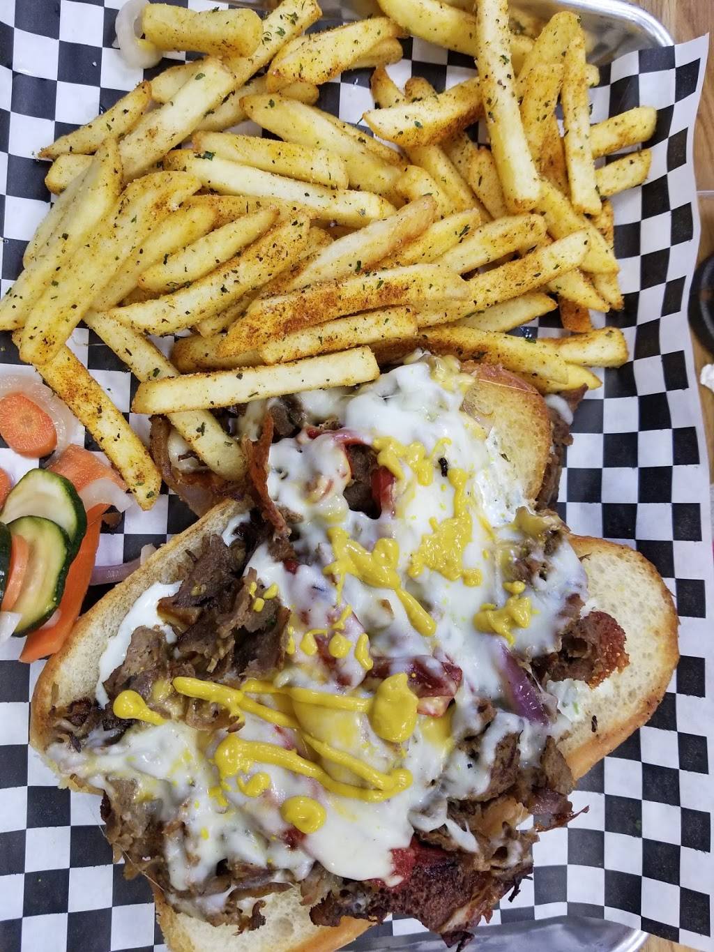 Benjies Munch | restaurant | 1218 W Bitters Rd Suite 107, San Antonio, TX 78216, USA | 2105568624 OR +1 210-556-8624