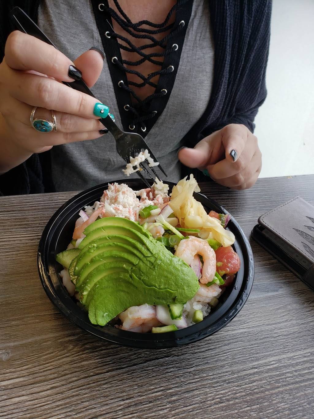 AhiPoki | restaurant | 3540 Riverside Plaza Dr suite 310, Riverside, CA 92506, USA | 9515308255 OR +1 951-530-8255