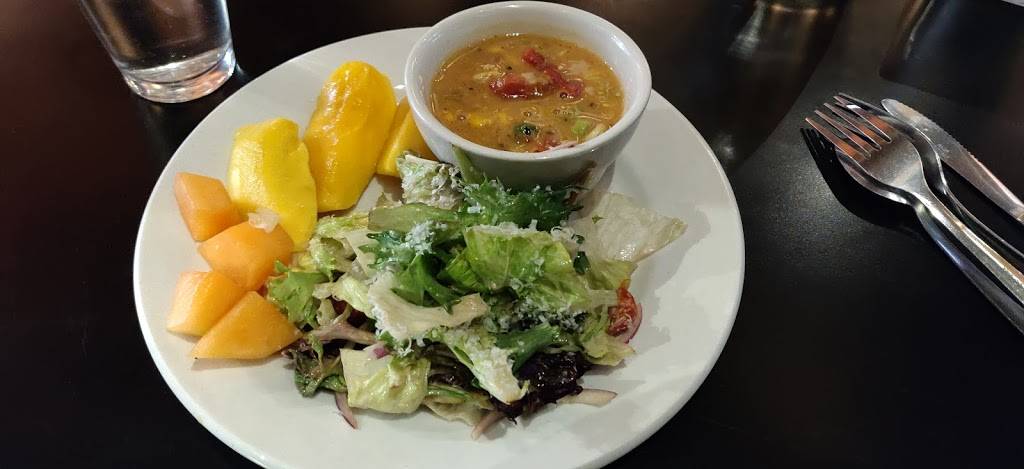 Graze Restaurant | restaurant | 115 E College St, Iowa City, IA 52240, USA | 3198875477 OR +1 319-887-5477