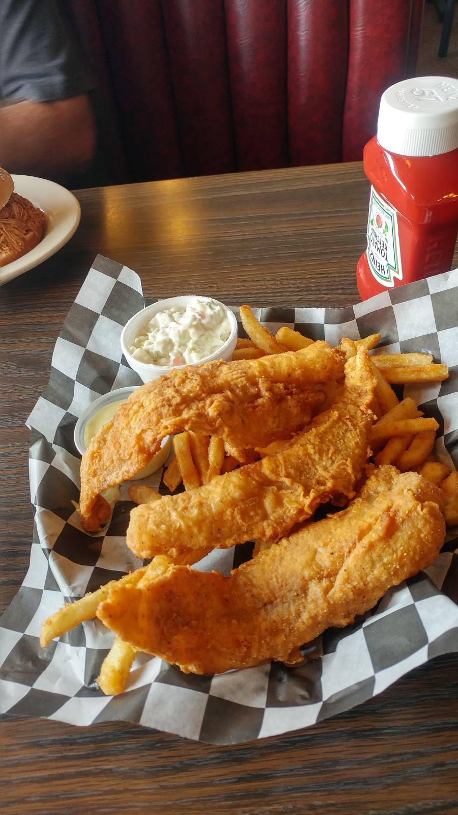 Brevins Downtown Eatery | restaurant | 200 S Main St, Churubusco, IN 46723, USA | 2606939340 OR +1 260-693-9340