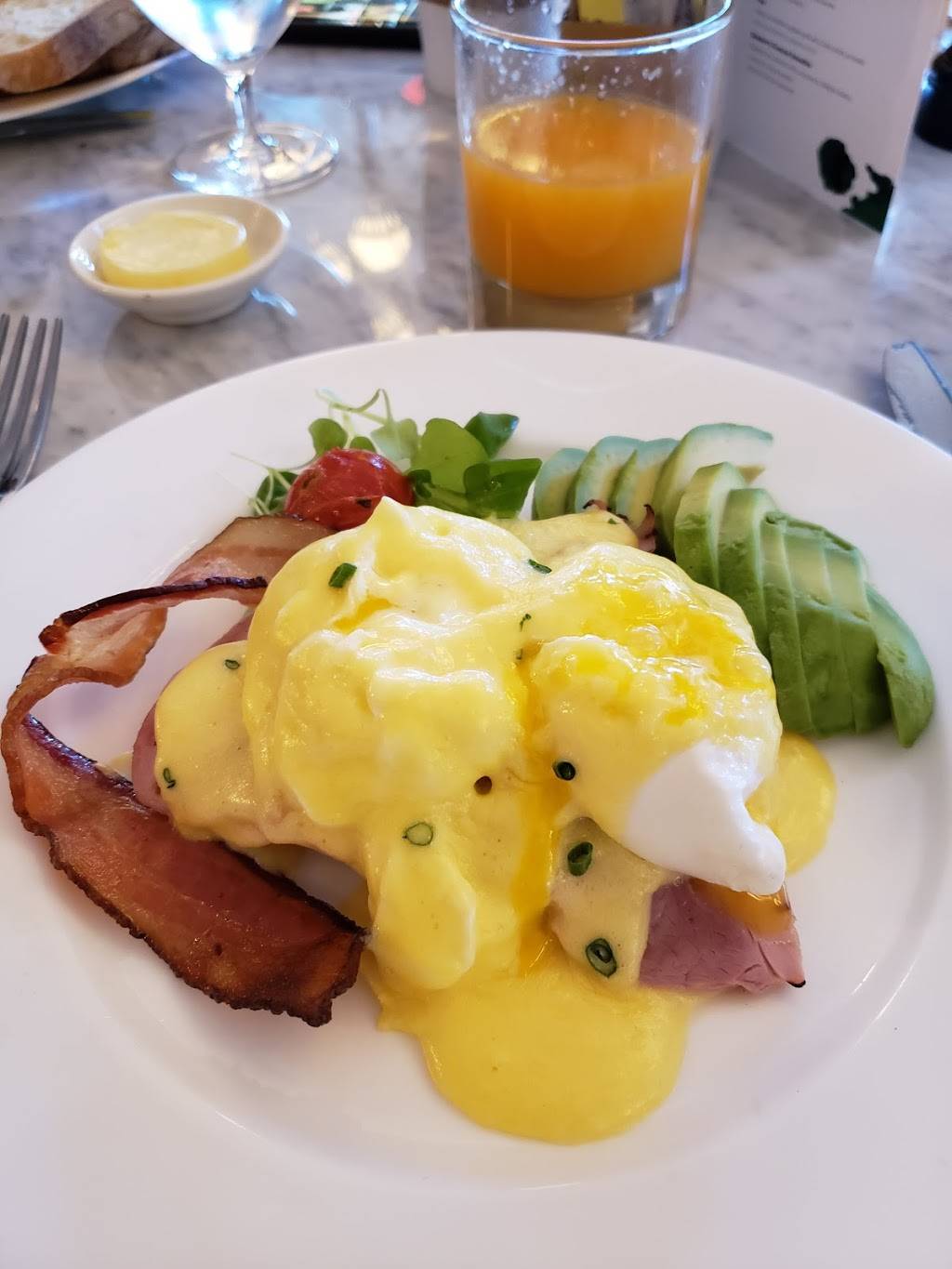 The Pembroke | restaurant | 1500 New Hampshire Ave NW, Washington, DC 20036, USA | 2024484302 OR +1 202-448-4302