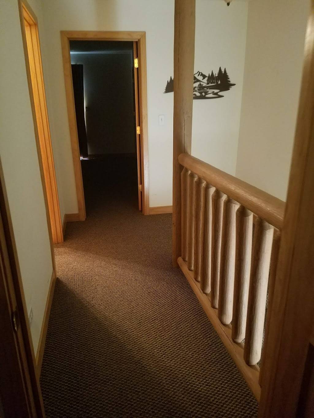 Grizzly Jack’s Grand Bear Resort | restaurant | 2643 Il Rt 178 Grand Bear, North Utica, IL 61373, USA | 8663993866 OR +1 866-399-3866