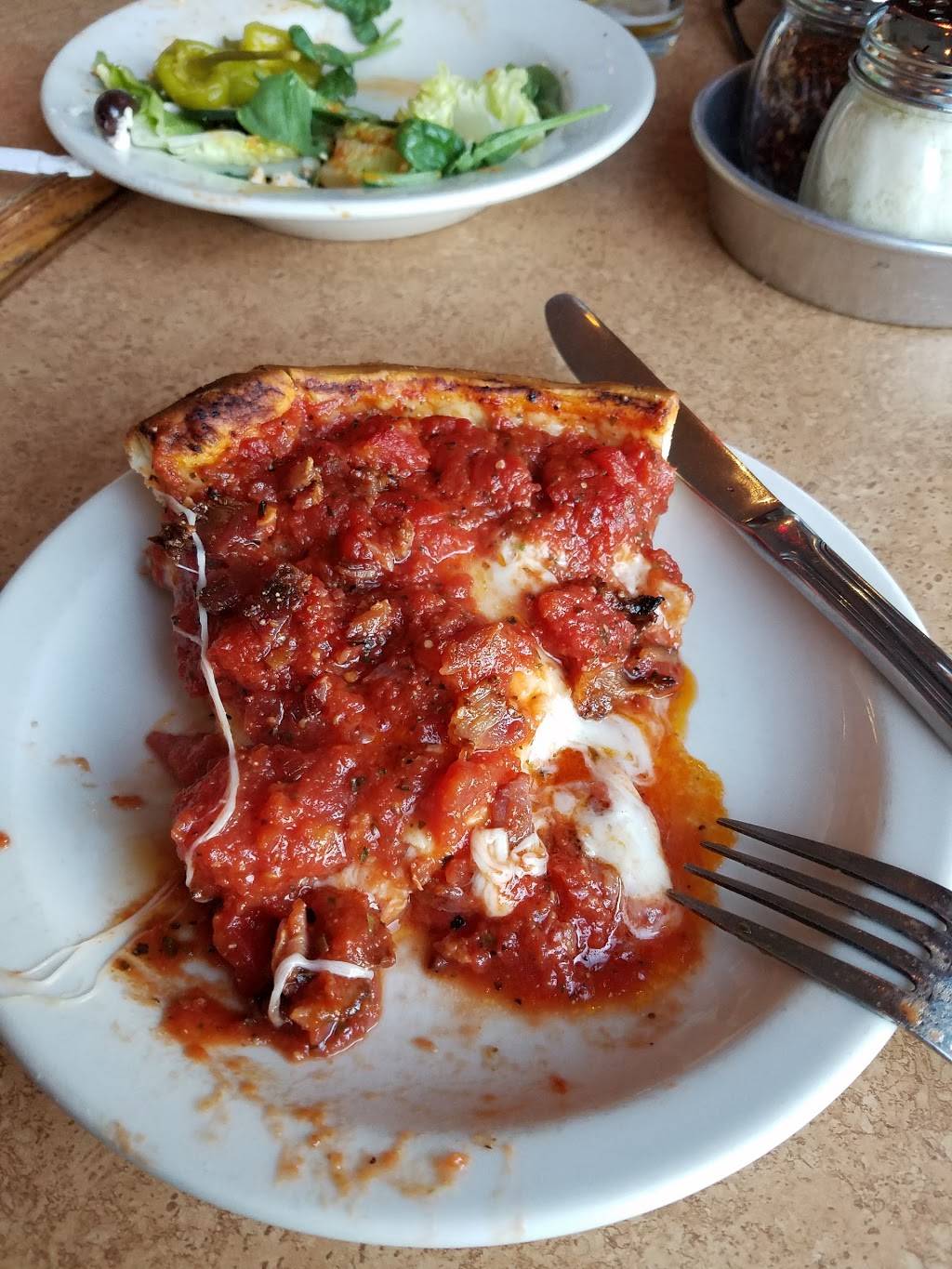 Zacharys Chicago Pizza | restaurant | 3110 Crow Canyon Pl D, San Ramon, CA 94583, USA | 9252441222 OR +1 925-244-1222