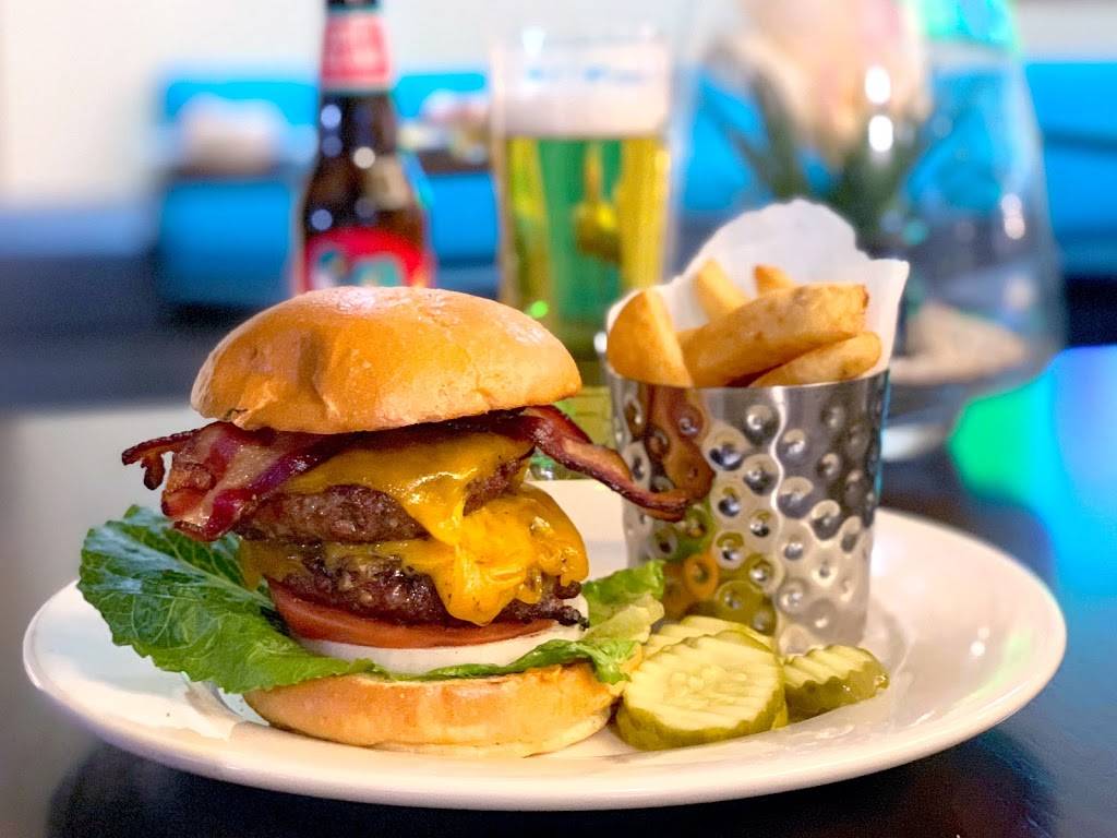 Good Eats Bistro | restaurant | 100-15 Ditmars Blvd, East Elmhurst, NY 11369, USA | 7185120255 OR +1 718-512-0255