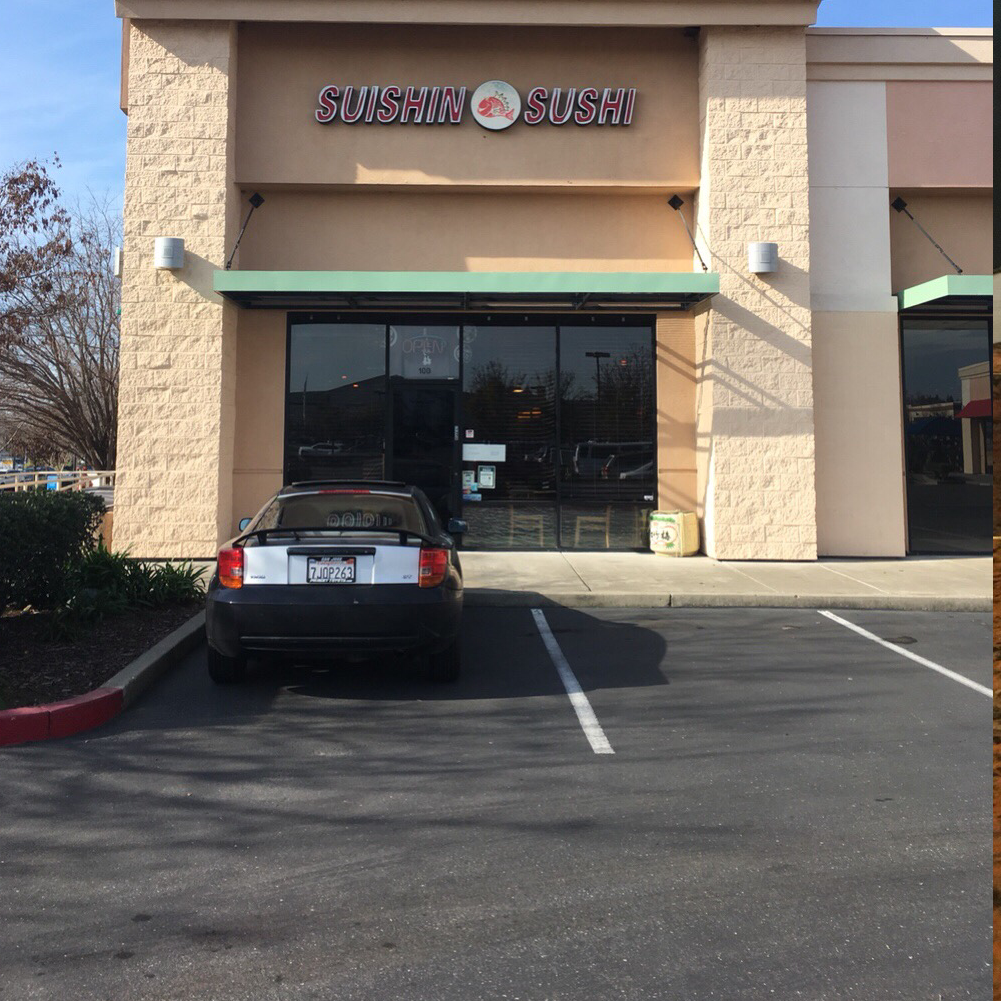 Suishin Sushi | restaurant | 194 Blue Ravine Rd, Folsom, CA 95630, USA | 9169858885 OR +1 916-985-8885
