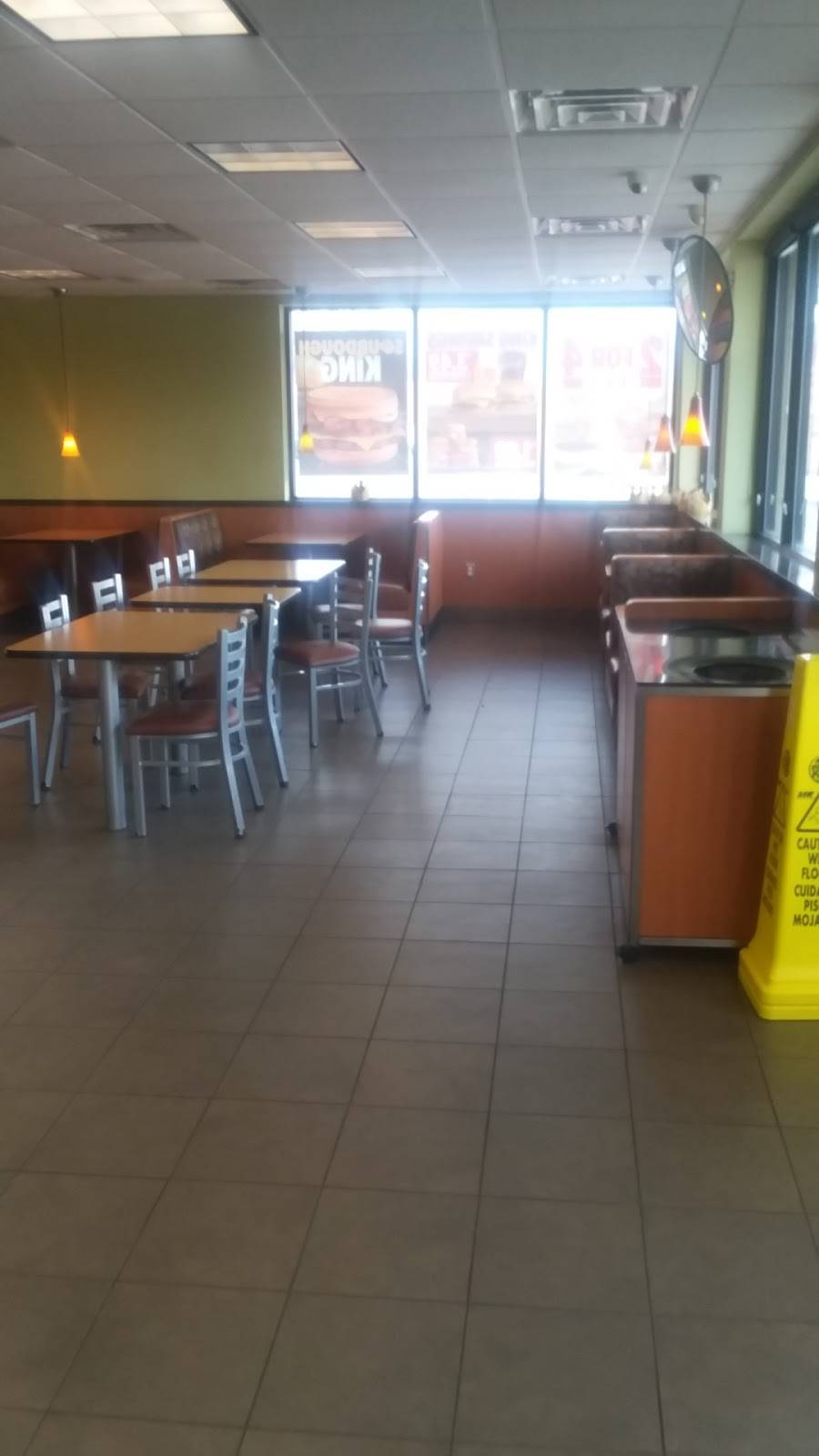 Burger King | restaurant | 4460 Dodge St, Omaha, NE 68131, USA | 4025540849 OR +1 402-554-0849