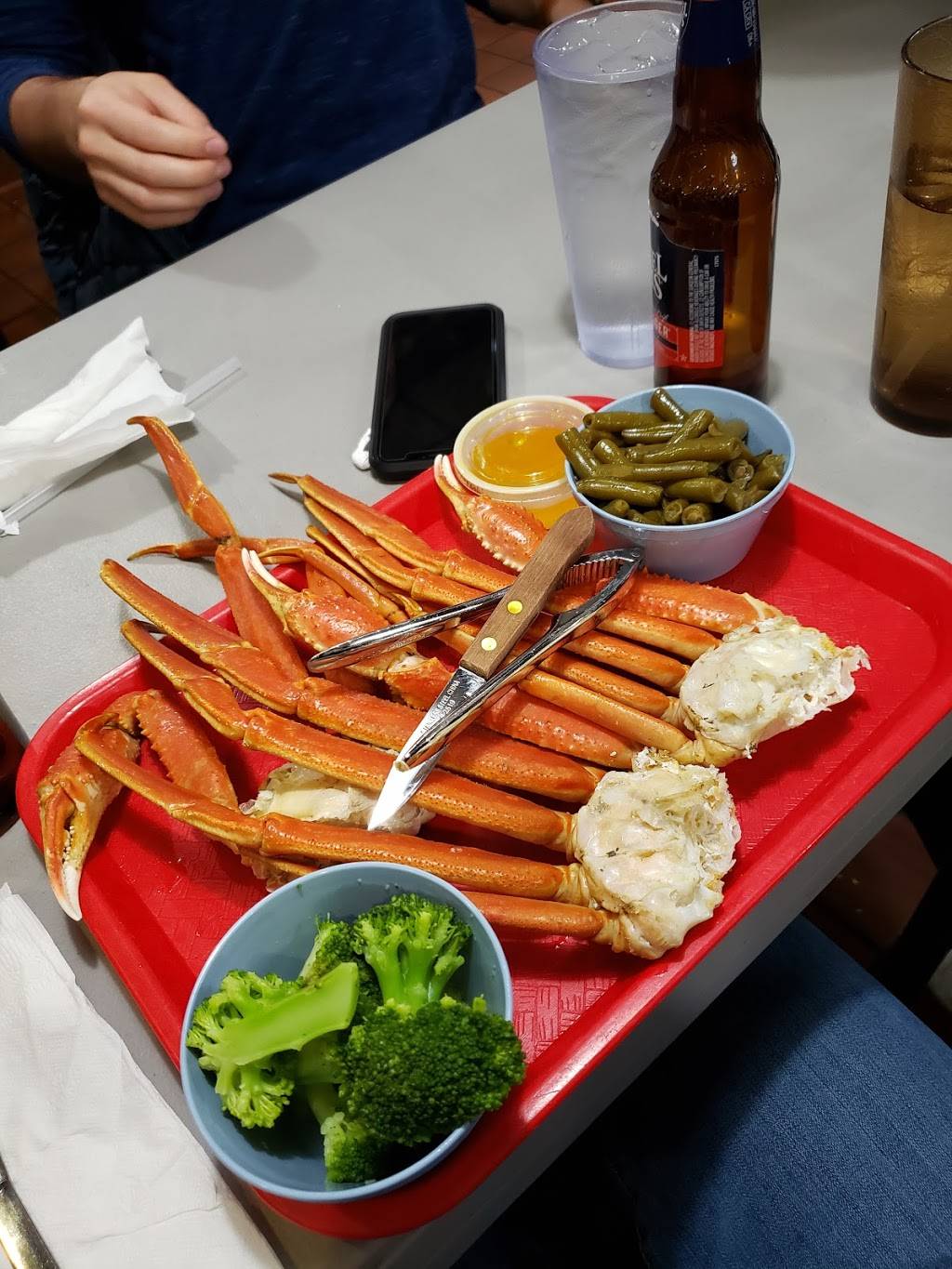 Captain Pats Seafood | restaurant | 21901 Three Notch Rd, Lexington Park, MD 20653, USA | 3018660000 OR +1 301-866-0000