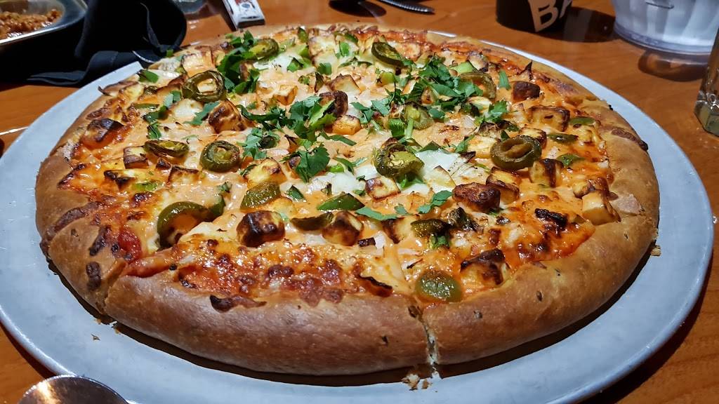 Curry & Crust Indian Cuisine Desi Pizza | restaurant | 4950 NE Belknap Ct, Hillsboro, OR 97124, USA | 5039926363 OR +1 503-992-6363