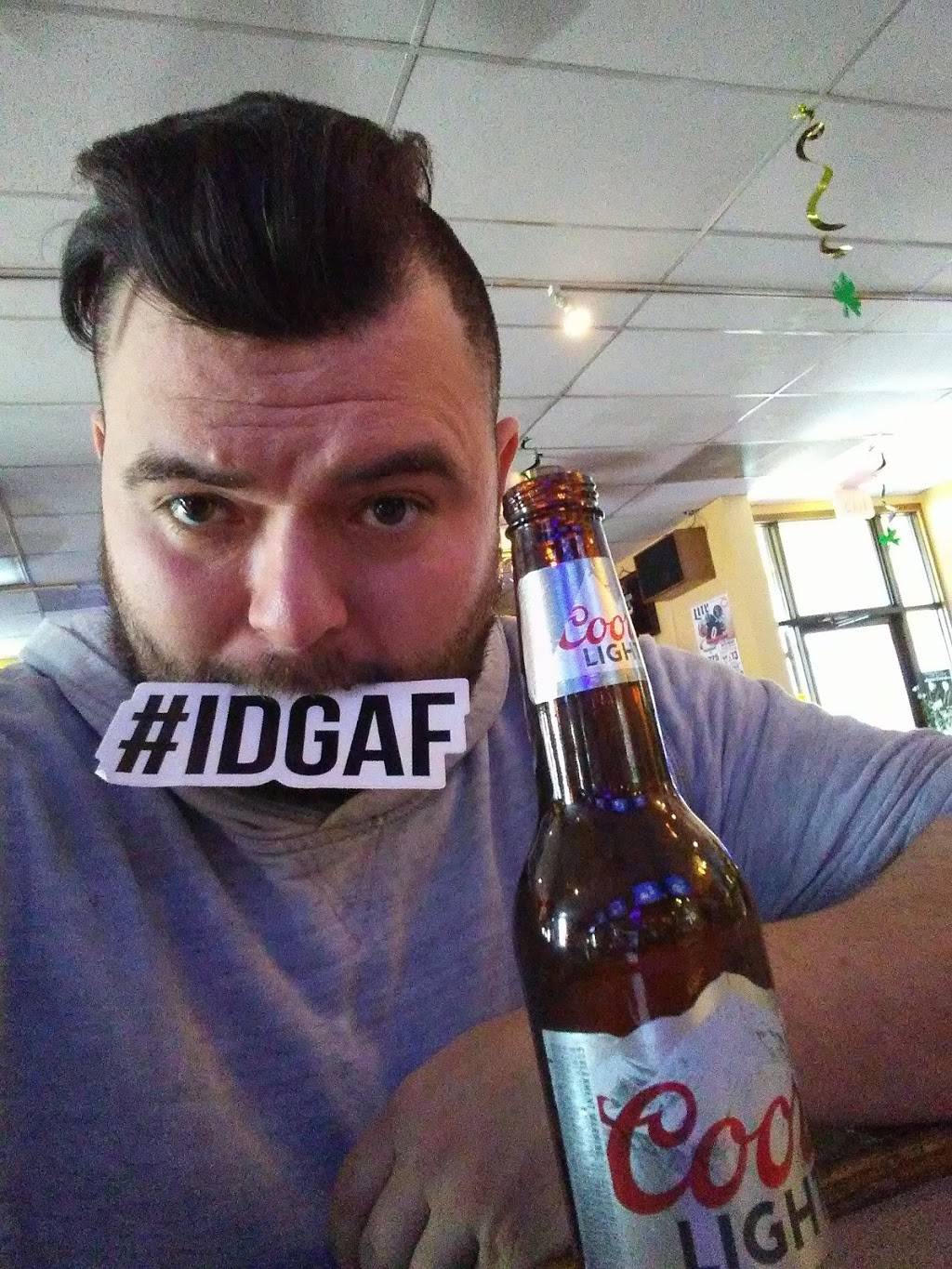 TRs Front Row On Greenwood | restaurant | 219 W Greenwood Ave, Waukegan, IL 60087, USA | 8476232337 OR +1 847-623-2337