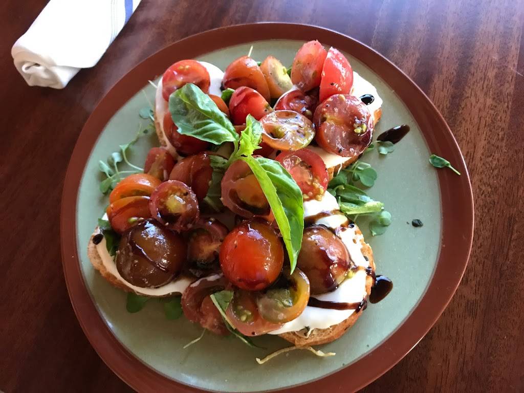 Tavern House Kitchen + Bar | restaurant | 333 Bayside Dr, Newport Beach, CA 92660, USA | 9496738464 OR +1 949-673-8464