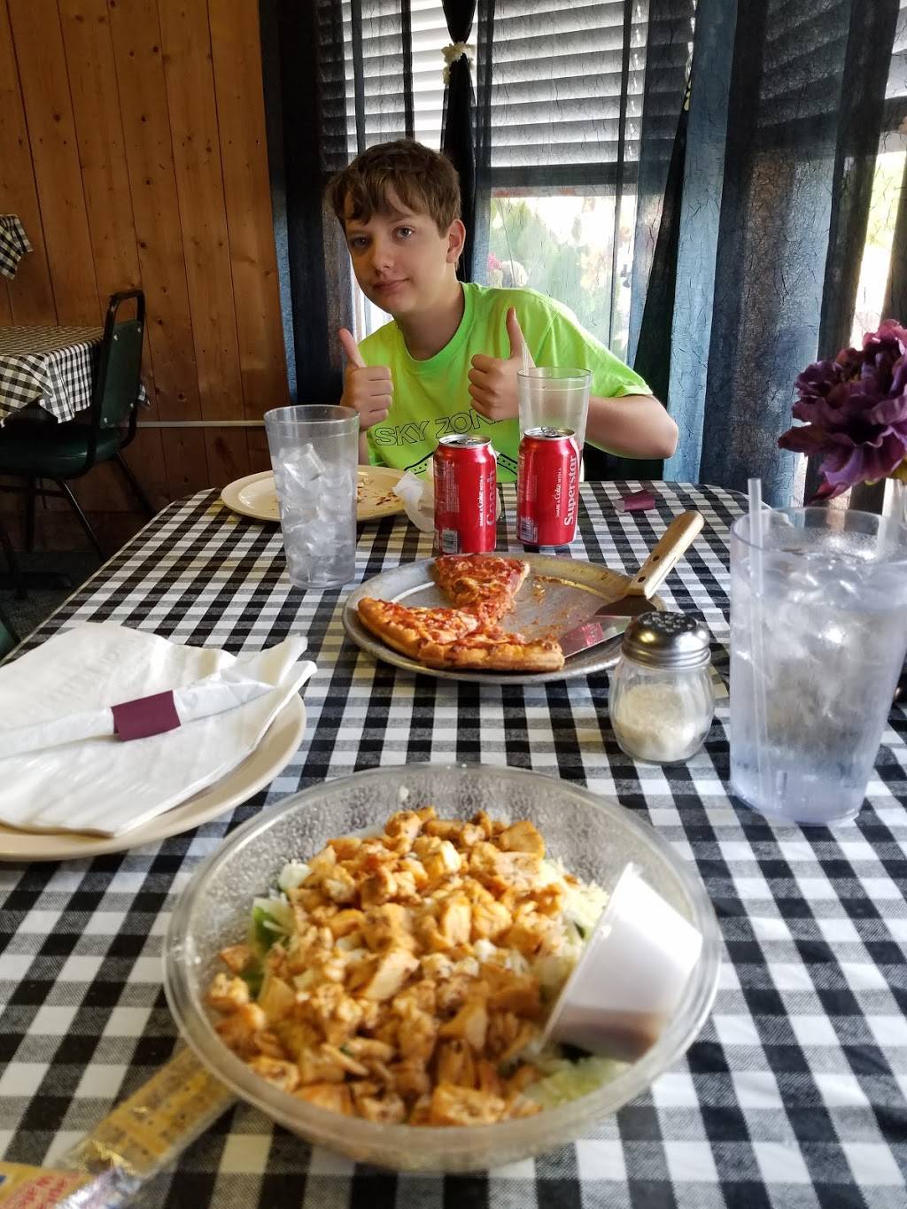 Petes Pizza | restaurant | 2176 W Main St, Danville, VA 24541, USA | 4347999031 OR +1 434-799-9031