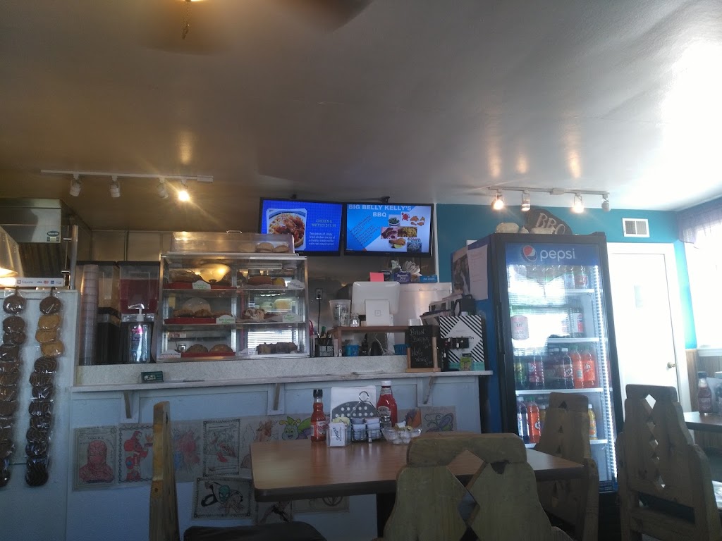 Big Belly Kellys | restaurant | 262 CT-163, Montville, CT 06353, USA | 8603265633 OR +1 860-326-5633