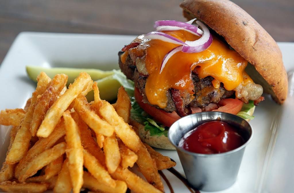 Oak Valley Vineyard Restaurant | restaurant | 27315 FM3009, San Antonio, TX 78266, USA | 8309808033 OR +1 830-980-8033