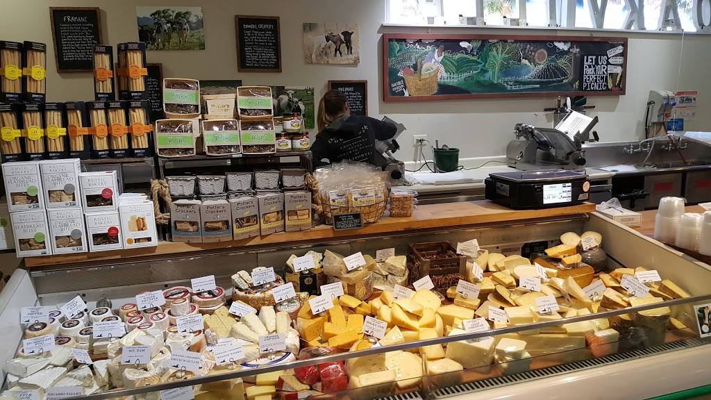 Oakville Grocery | restaurant | 124 W Matheson St, Healdsburg, CA 95448, USA | 7074333200 OR +1 707-433-3200