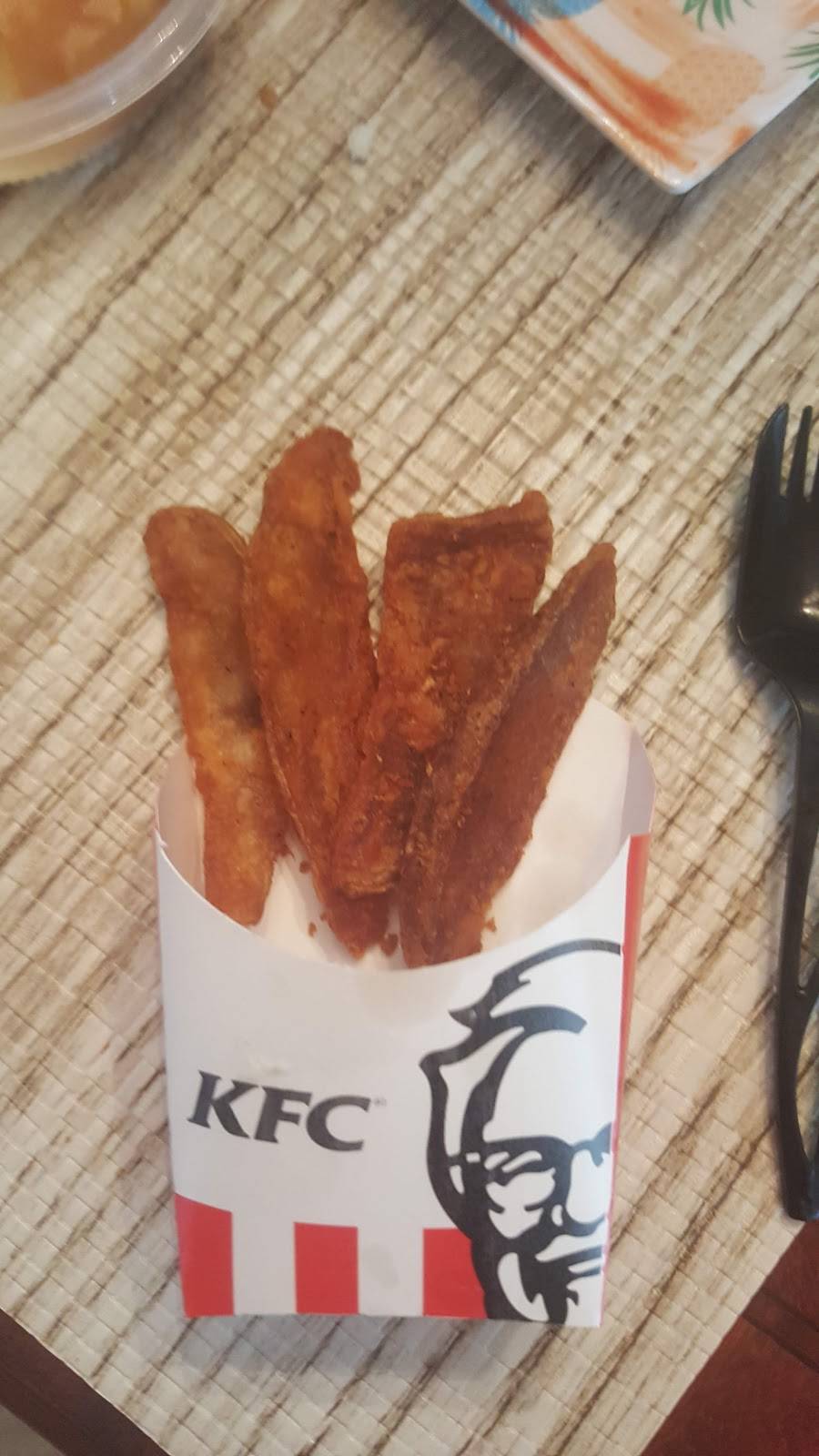 KFC | restaurant | 1901 32nd St, Northport, AL 35476, USA | 2053395666 OR +1 205-339-5666