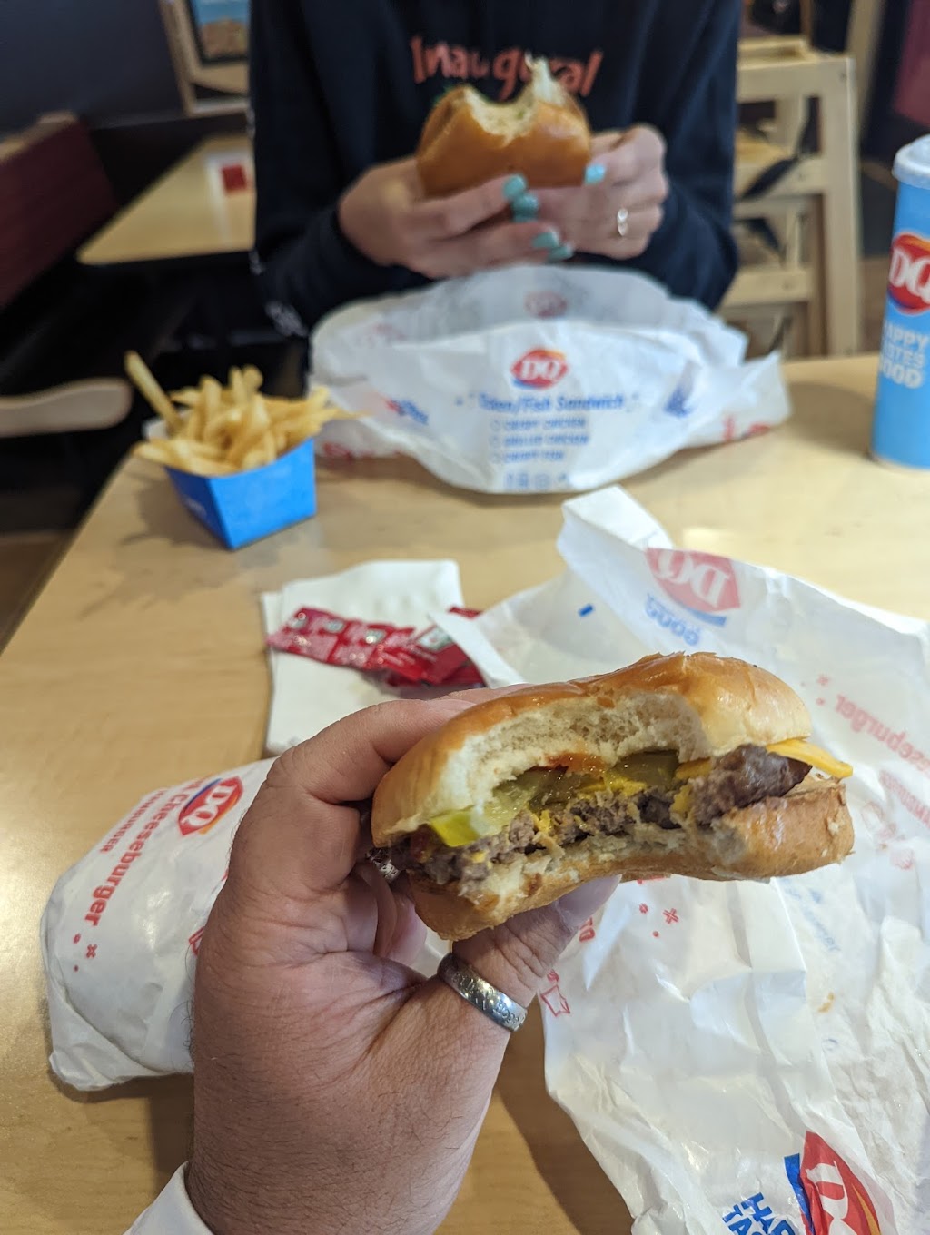 Dairy Queen Grill & Chill | restaurant | 3250 Duportail St, Richland, WA 99352, USA | 5096275716 OR +1 509-627-5716