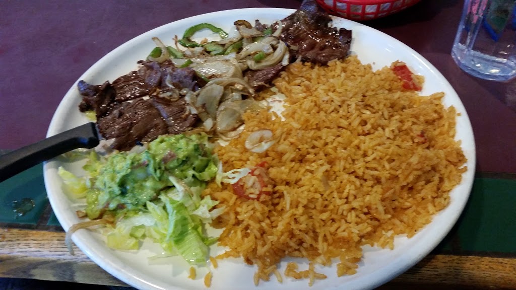 La Costa Mexican Restaurant | restaurant | 1213 Teton Way, Douglas, WY 82633, USA | 3073582449 OR +1 307-358-2449