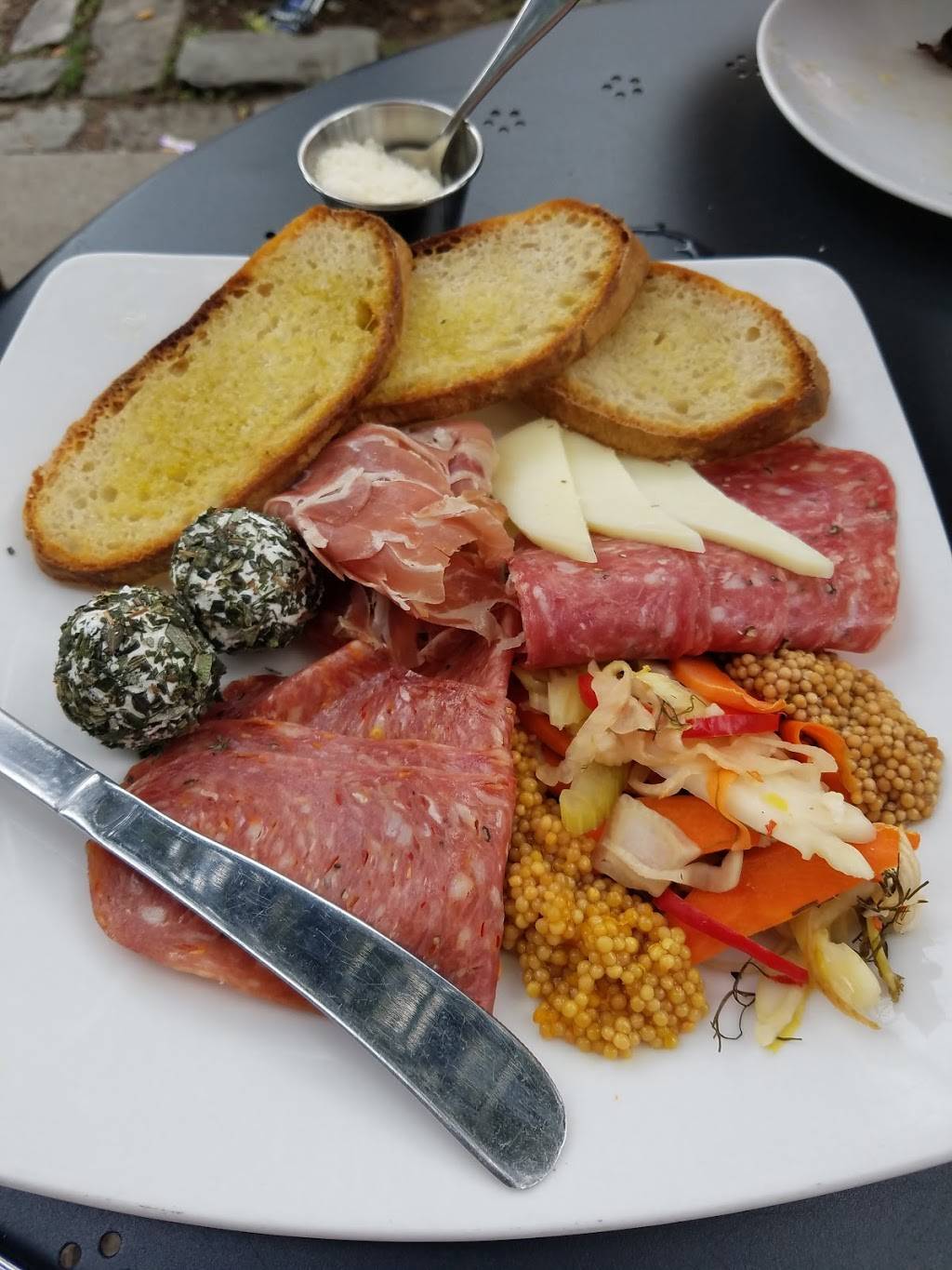 Piccolo Forno | restaurant | 3801 Butler St, Pittsburgh, PA 15201, USA | 4126220111 OR +1 412-622-0111