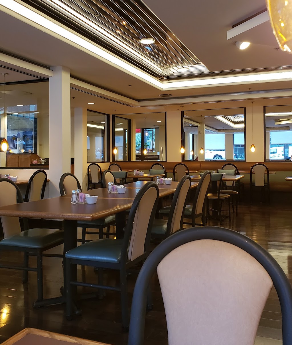 Bayside Bar & Grill | restaurant | 555 W Ash St, San Diego, CA 92101, USA | 6192337500 OR +1 619-233-7500