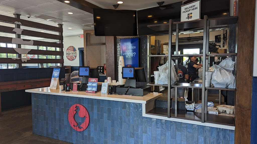 Zaxbys Chicken Fingers & Buffalo Wings | restaurant | 5048 Crawfordville Rd, Tallahassee, FL 32305, USA | 8507657772 OR +1 850-765-7772