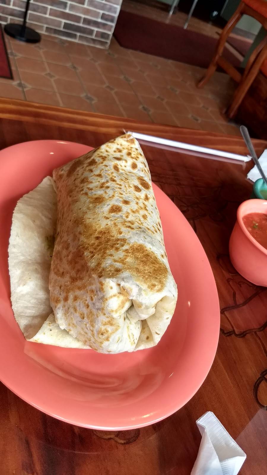 Burrito Station | restaurant | 39 W Sauk Trail, South Chicago Heights, IL 60411, USA | 7087555975 OR +1 708-755-5975