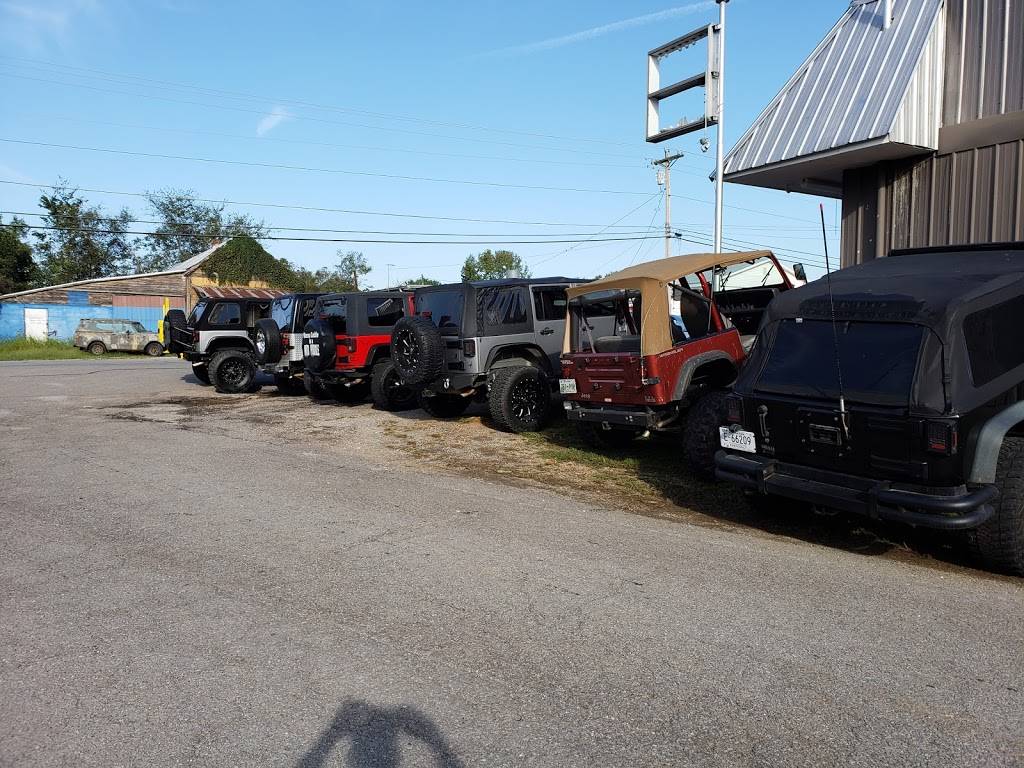 The Family Table Restaurant | restaurant | 011014 02700, Ashland City, TN 37015, USA | 6156853002 OR +1 615-685-3002