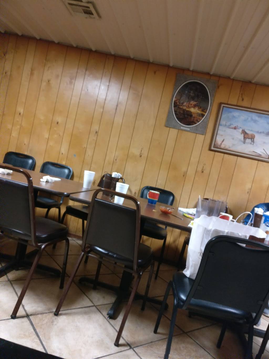 Hatfields Grill | restaurant | 412 Spruce Ave, Barnsdall, OK 74002, USA | 9188472272 OR +1 918-847-2272