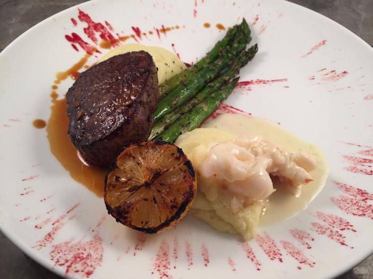 Traditions Club | restaurant | 3131 Club Dr, Bryan, TX 77807, USA | 9797791007 OR +1 979-779-1007