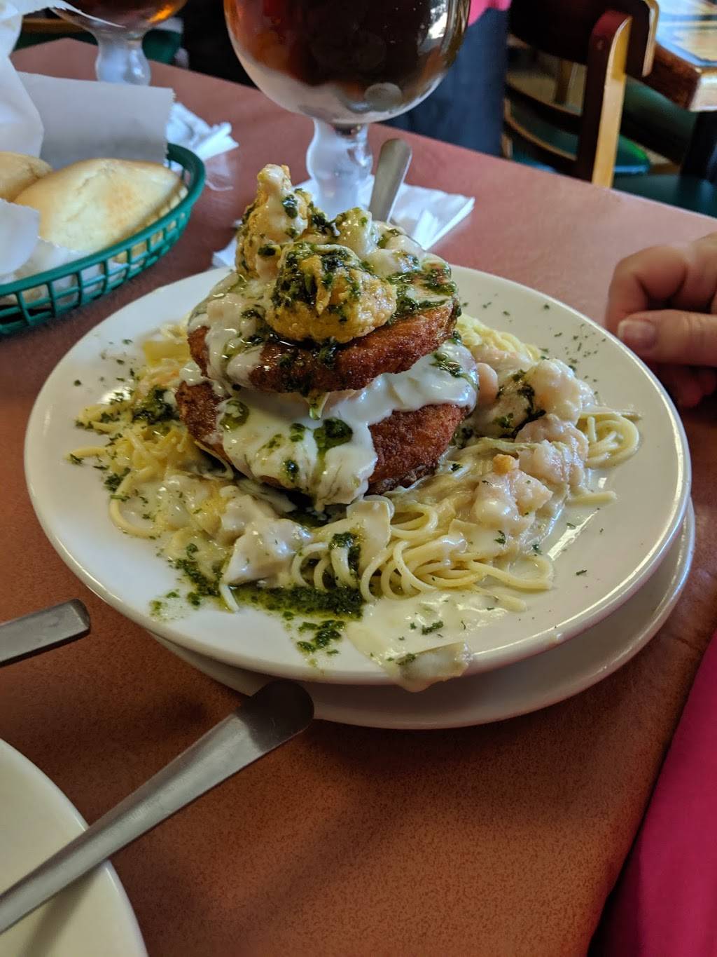 Liuzzas Restaurant & Bar | restaurant | 3636 Bienville St, New Orleans, LA 70119, USA | 5044829120 OR +1 504-482-9120