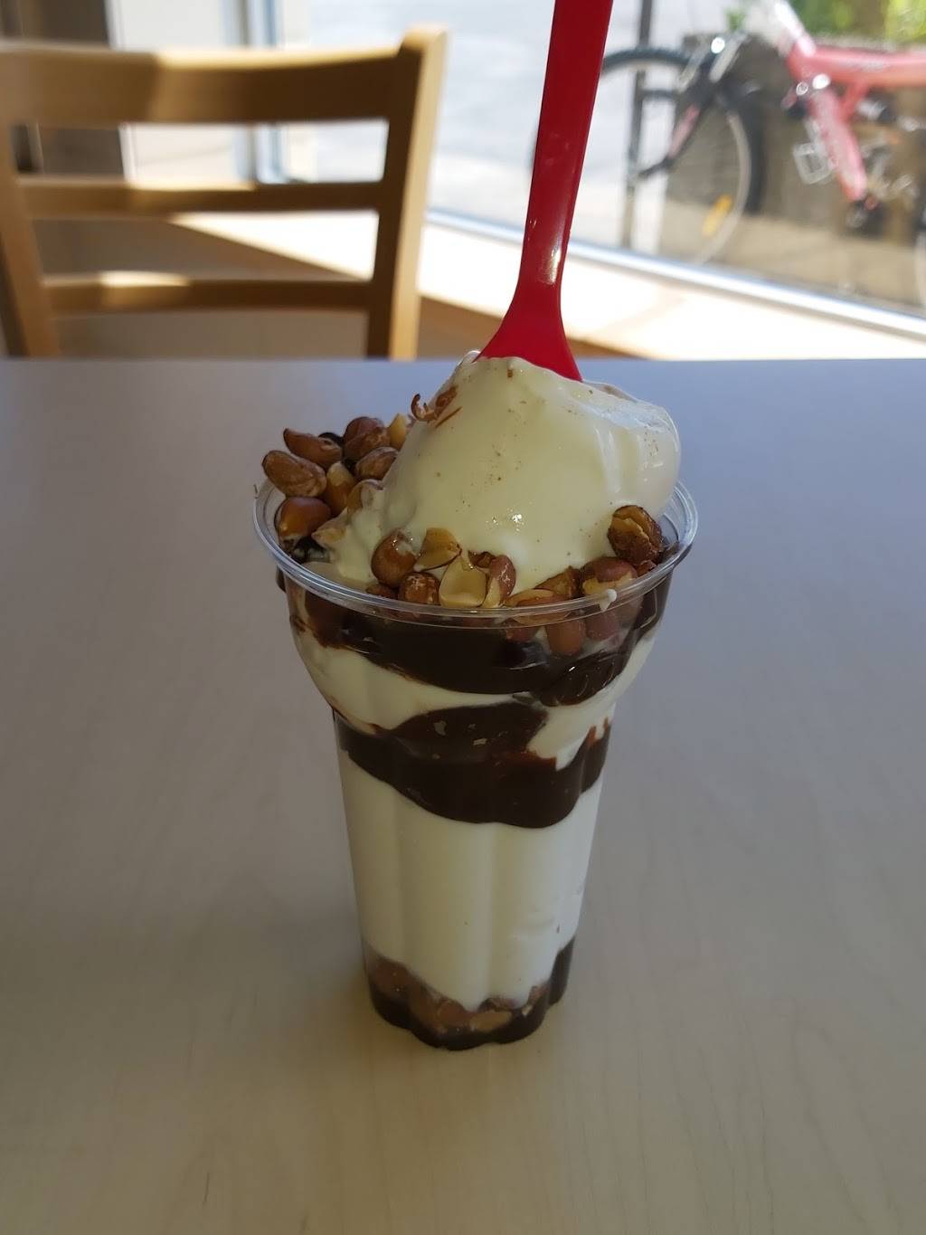 Dairy Queen Grill & Chill | restaurant | 125 Stewart Blvd, Brockville, ON K6V 4W4, Canada | 6133423499 OR +1 613-342-3499