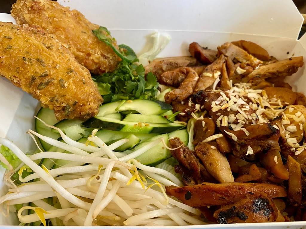 Viet Ha | Noodles & Grill | restaurant | 2417 Broadway #A2, Sacramento, CA 95818, USA | 9163919888 OR +1 916-391-9888