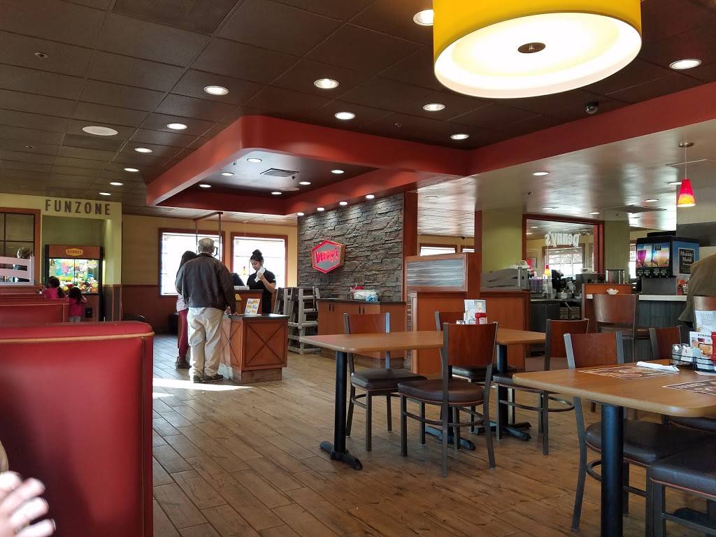 Dennys | restaurant | 1055 C St, Galt, CA 95632, USA | 2097441905 OR +1 209-744-1905