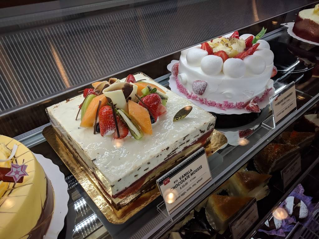 85C Bakery Cafe - Irvine (Spectrum) | bakery | 915 Spectrum Center Dr, Irvine, CA 92618, USA | 9497270985 OR +1 949-727-0985