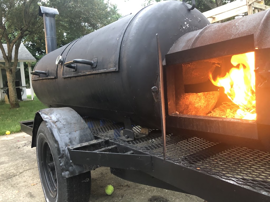 Cinder and Smoke Pit BBQ | restaurant | 101 Hawks Cove Ct, Granville, OH 43023, USA | 7403285798 OR +1 740-328-5798