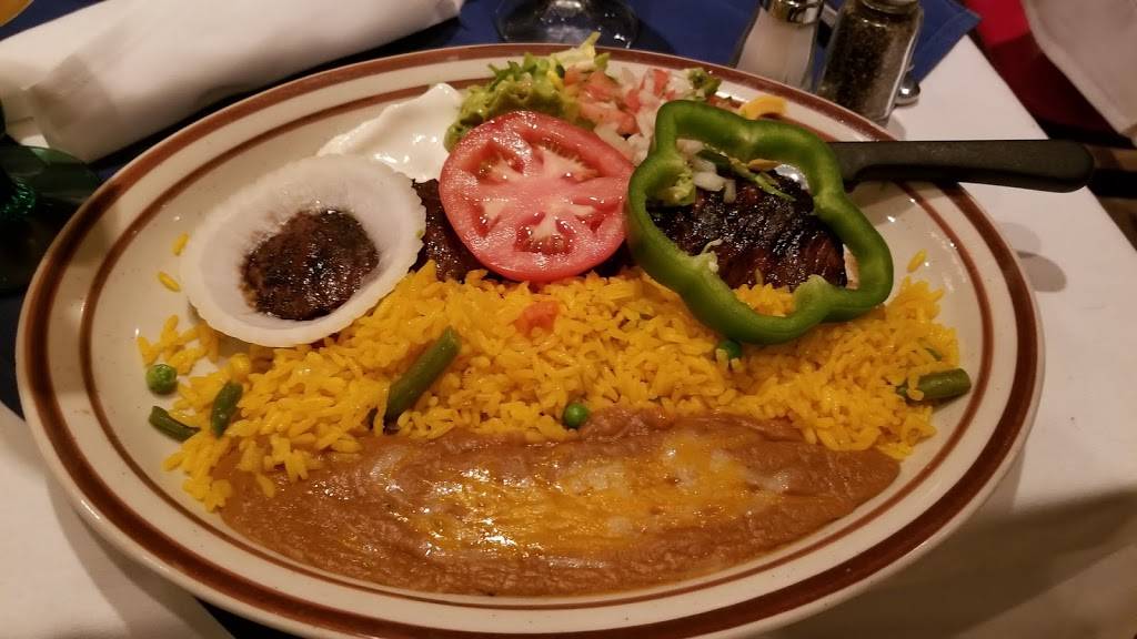 La Plaza Mexican Cuisine | restaurant | 4303, 629 Pennsylvania Ave SE, Washington, DC 20003, USA | 2025469512 OR +1 202-546-9512