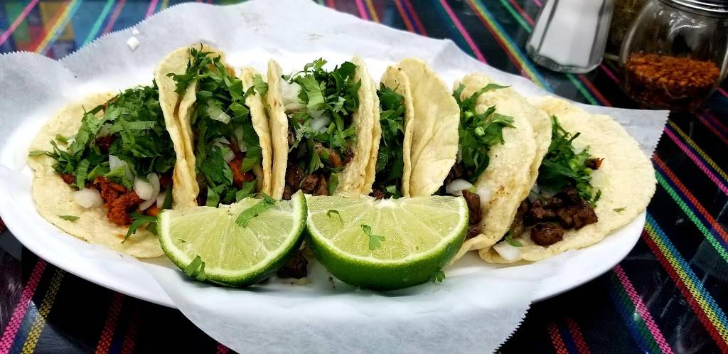 Cilantros Taqueria | restaurant | 8702 Spring Valley Rd, Dallas, TX 75240, USA | 2144552333 OR +1 214-455-2333