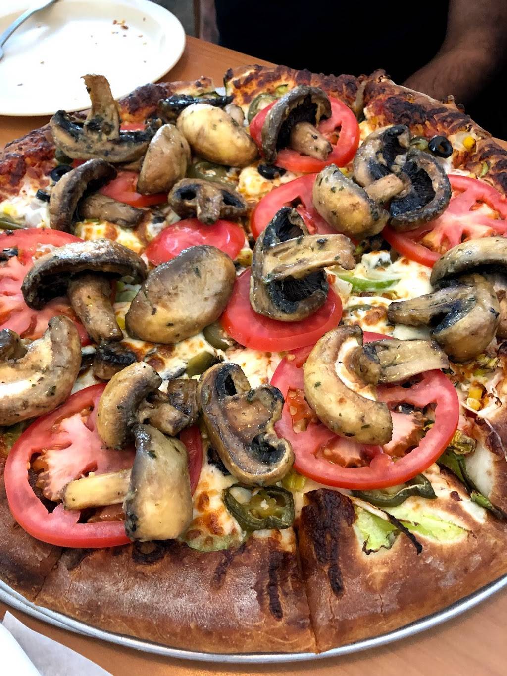 Giovanni Mountain Pizza | restaurant | 146 NW Santiam Blvd, Mill City, OR 97360, USA | 5038972614 OR +1 503-897-2614