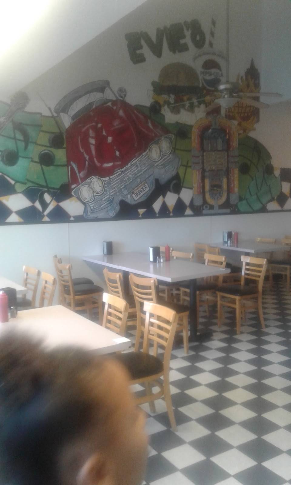 Evies Hamburgers | restaurant | 2861 Ygnacio Valley Rd, Walnut Creek, CA 94598, USA | 9259344737 OR +1 925-934-4737