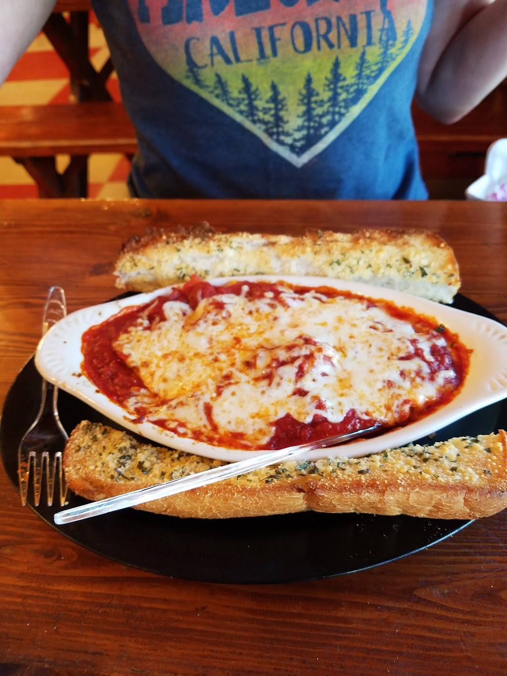 Pizza Factory | restaurant | 18711 Tiffeni Dr, Twain Harte, CA 95383, USA | 2096773497 OR +1 209-677-3497