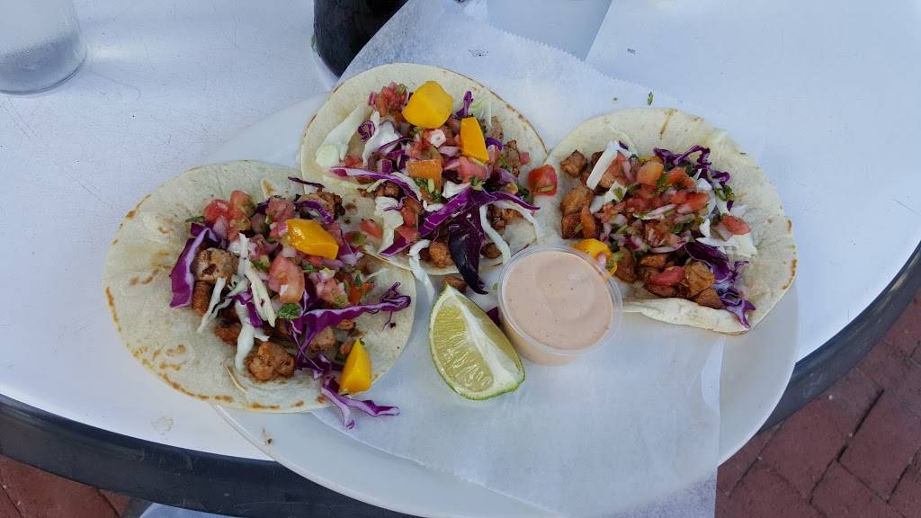 Guads Mexican Restaurant | restaurant | 612 Court St, Portsmouth, VA 23704, USA | 7573996120 OR +1 757-399-6120