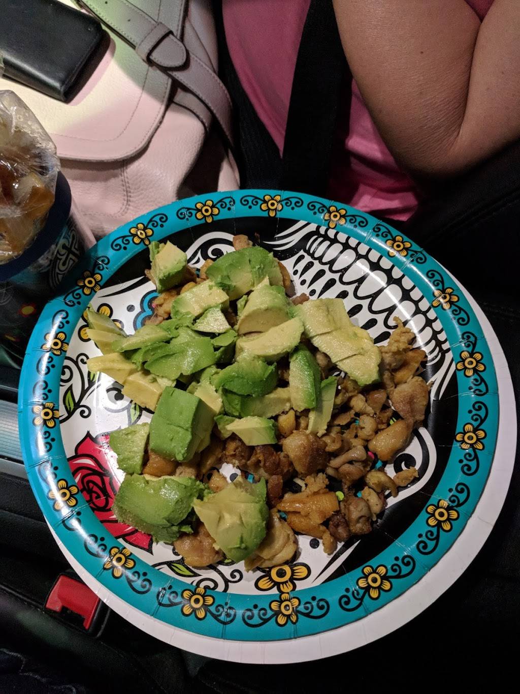 Leos Tacos Truck | restaurant | 15421 Parthenia St, North Hills, CA 91343, USA | 3233462001 OR +1 323-346-2001